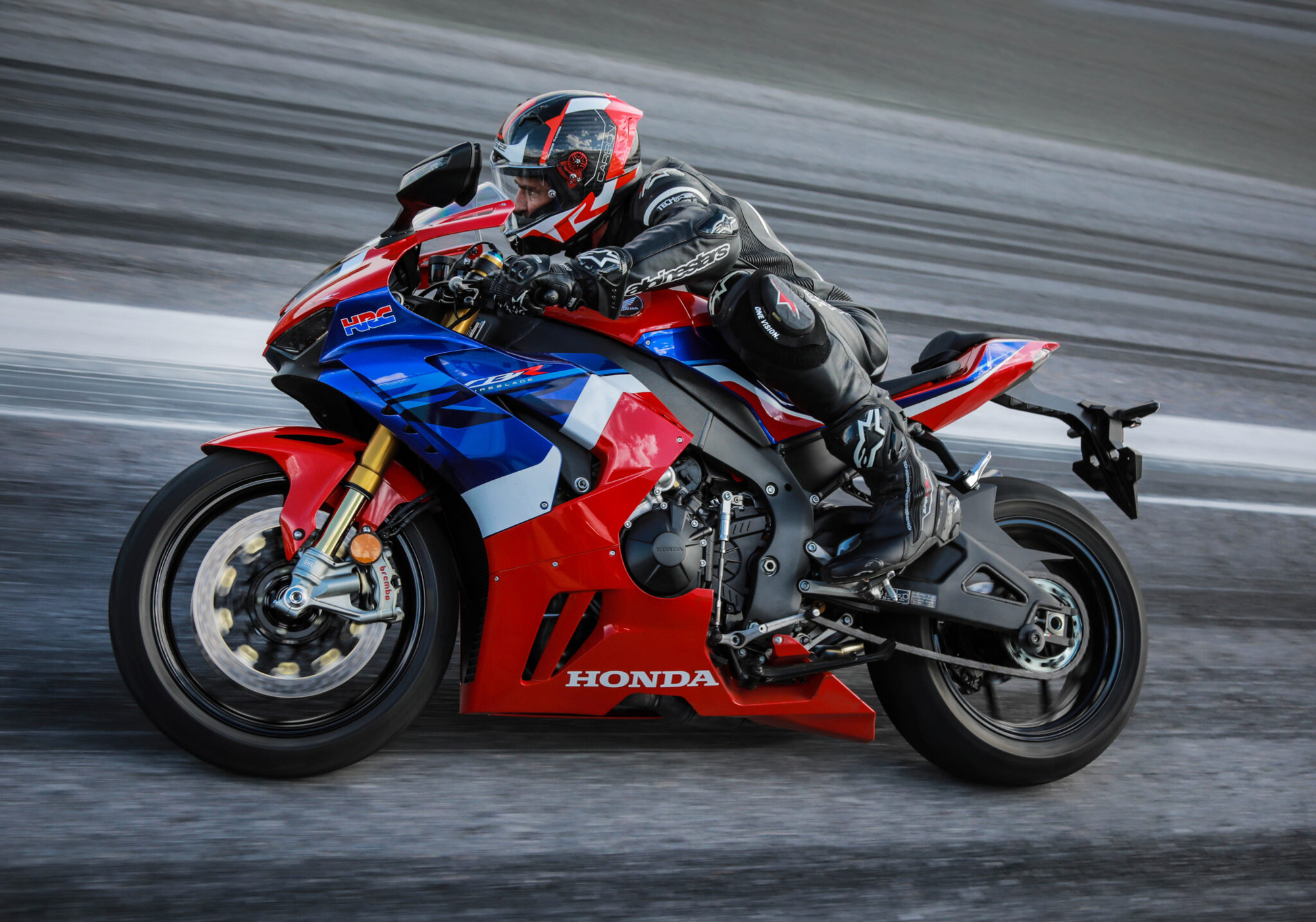 Nova Honda Cbr Rr R Fireblade Chega Ao Brasil Com Padr O Elevado Entre As Esportivas Do